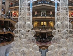 IŞIKLI TOPLARDAN LED AĞACI, IŞIK TOP AĞACI, LED TOP ÇAM AĞACI, IŞIKLI TOP LED ÇAM AĞACI, TOP IŞIK AĞAÇ İAMALATI,